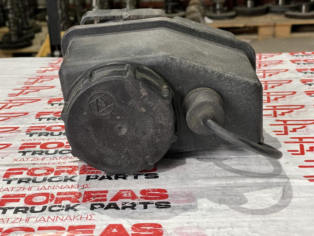 MAN HYDRAULIC OIL EXPANSION TANK - 81.47301.6062 - Expansion tank for Truck: picture 2 MAN HYDRAULIC OIL EXPANSION TANK - 81.47301.6062 - Expansion tank for Truck: picture 2