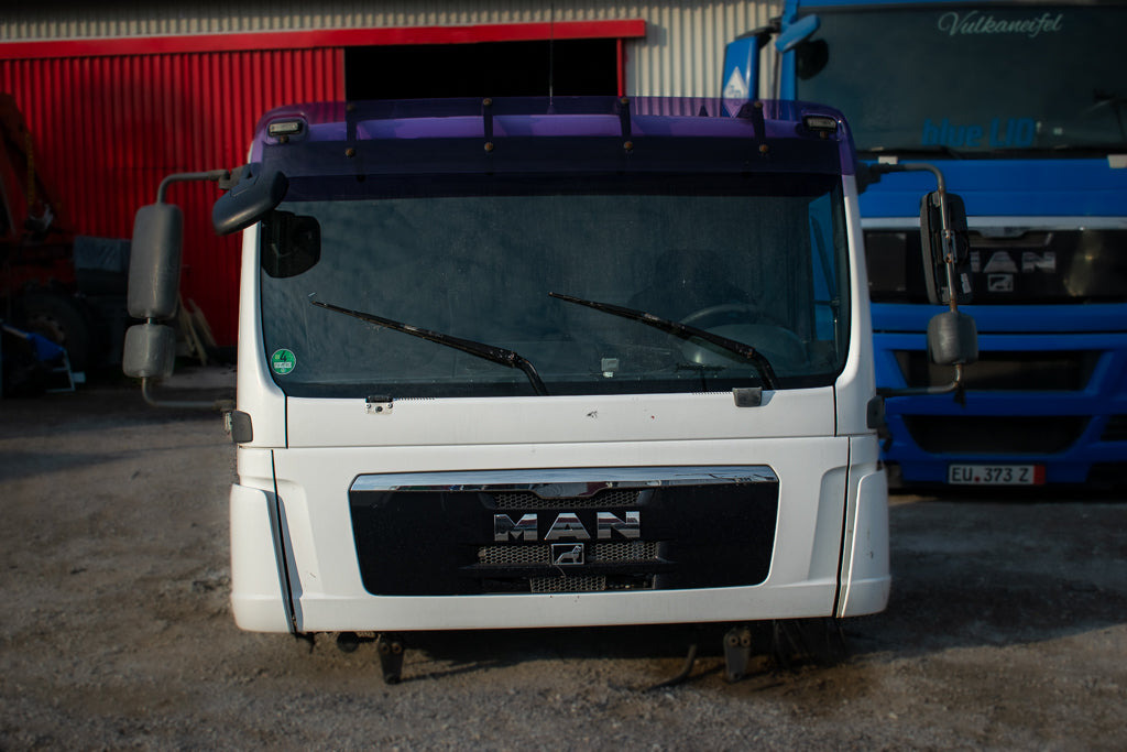 MAN TGL 8.220 - Cab for Truck: picture 2 MAN TGL 8.220 - Cab for Truck: picture 2