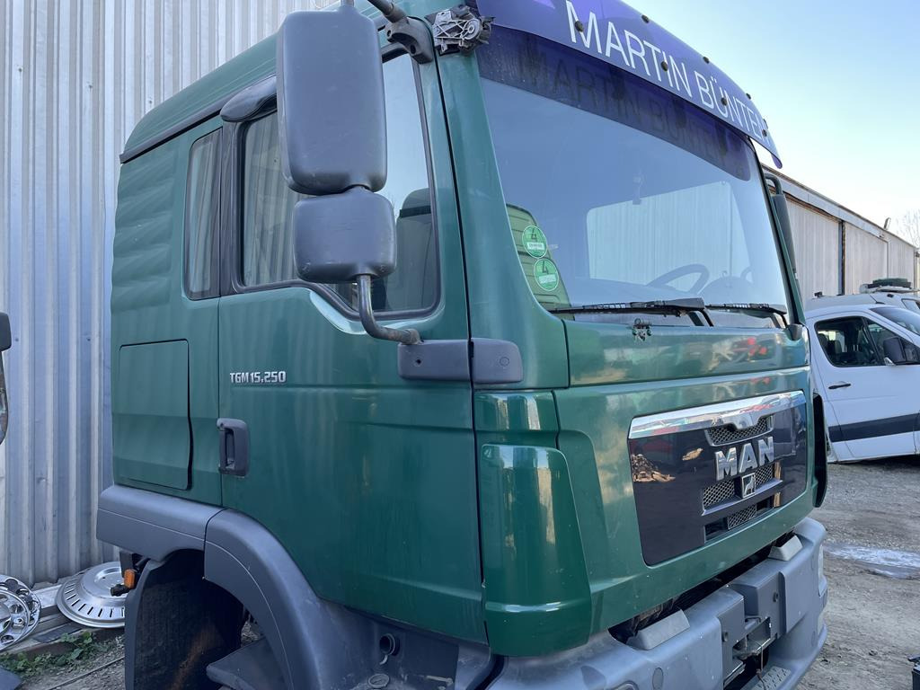 MAN TGM DOUBLE CABIN 2011 - Cab for Truck: picture 1 MAN TGM DOUBLE CABIN 2011 - Cab for Truck: picture 1
