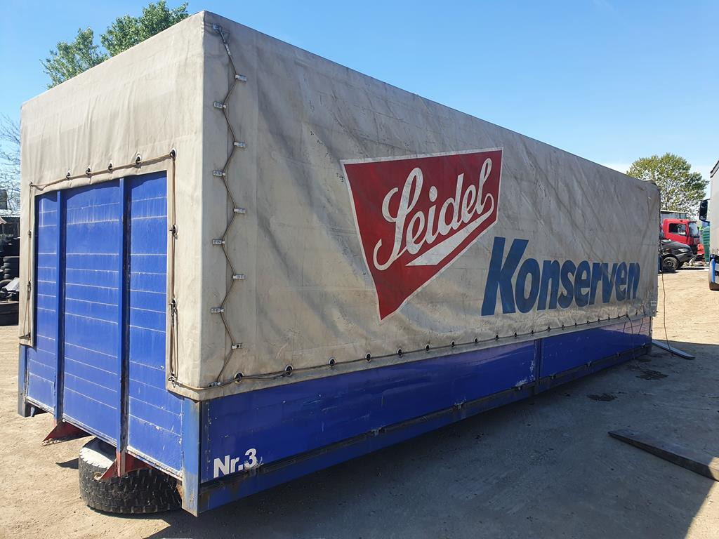 MEASUREMENTS - 7,15m - 2,47m - 2,30m - Curtainside swap body: picture 1 MEASUREMENTS - 7,15m - 2,47m - 2,30m - Curtainside swap body: picture 1