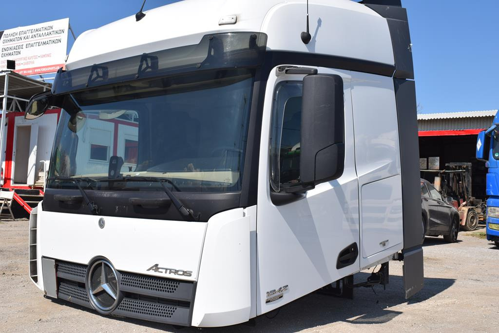 MERCEDES-BENZ ACTROS MP 4 (BIG SPACE) - Cab for Truck: picture 1 MERCEDES-BENZ ACTROS MP 4 (BIG SPACE) - Cab for Truck: picture 1