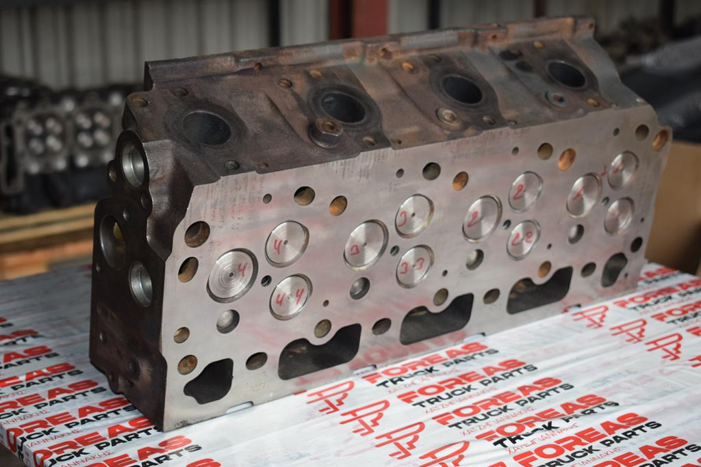 MERCEDES-BENZ ATEGO 904 WITH VALVE BRAKE - Cylinder head for Truck: picture 2 MERCEDES-BENZ ATEGO 904 WITH VALVE BRAKE - Cylinder head for Truck: picture 2