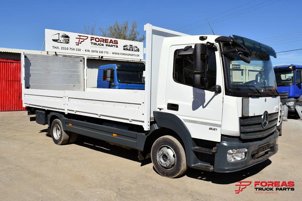 MERCEDES-BENZ ATEGO 921 – FLATBED - Cab chassis truck: picture 1 MERCEDES-BENZ ATEGO 921 – FLATBED - Cab chassis truck: picture 1