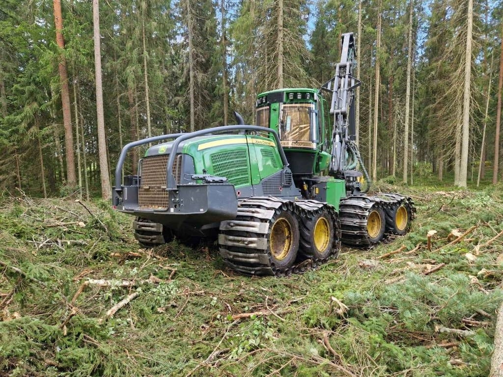 John Deere 1170 G - Forestry harvester: picture 3 John Deere 1170 G - Forestry harvester: picture 3