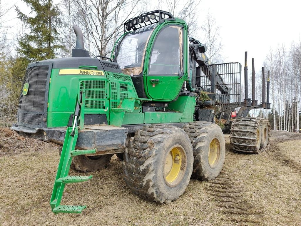 John Deere 1210 G - Forwarder: picture 1 John Deere 1210 G - Forwarder: picture 1