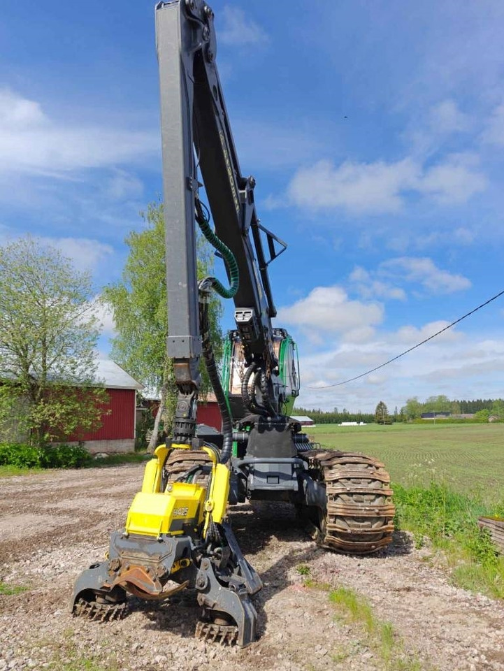 Forestry harvester John Deere 1270 G: picture 9
