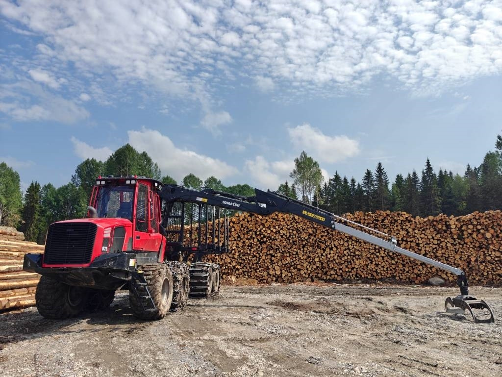 Forwarder Komatsu 875: picture 9