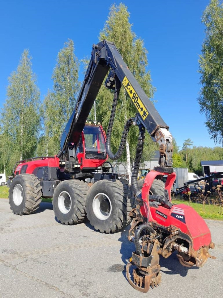 Forestry harvester Komatsu 951: picture 8