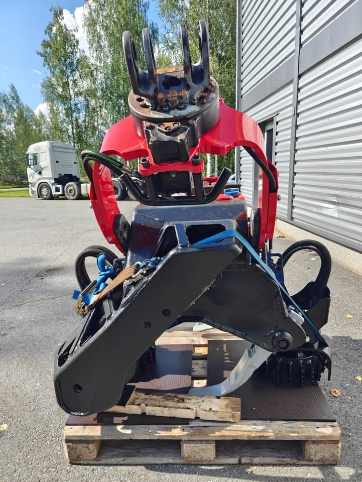 Komatsu C 93 - Felling head: picture 4 Komatsu C 93 - Felling head: picture 4