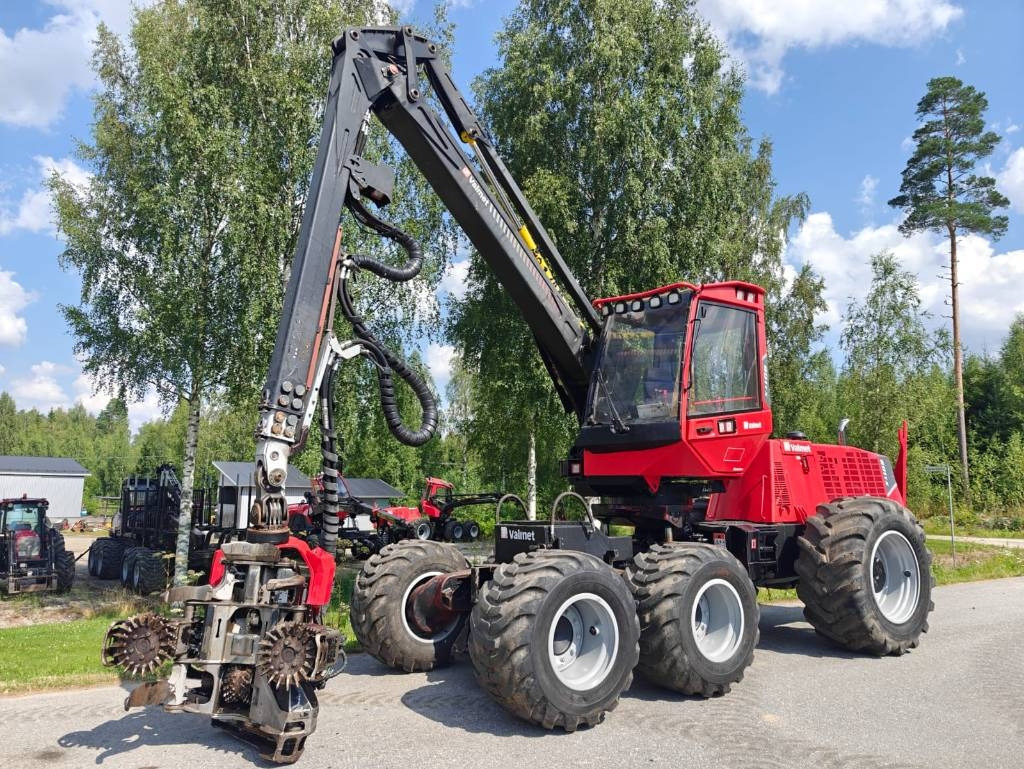 Valmet 901TX - Forestry harvester: picture 1 Valmet 901TX - Forestry harvester: picture 1