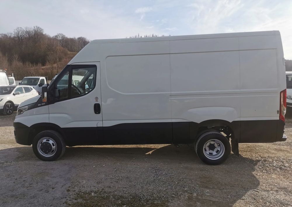 Iveco 35C13 Daily L3H2 bliźniak Klima 2.3-130KM 6-biegów Hak podwójne koła 35-130 L4H2 - Panel van: picture 2 Iveco 35C13 Daily L3H2 bliźniak Klima 2.3-130KM 6-biegów Hak podwójne koła 35-130 L4H2 - Panel van: picture 2