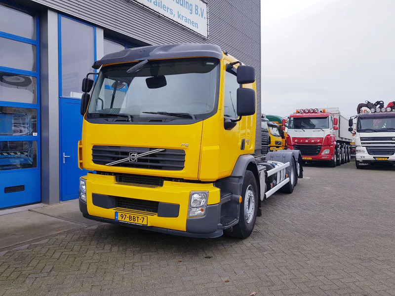 Volvo FE 300 EEV 6X2 Retarder 258.000 KM TÜV - Cab chassis truck: picture 2 Volvo FE 300 EEV 6X2 Retarder 258.000 KM TÜV - Cab chassis truck: picture 2