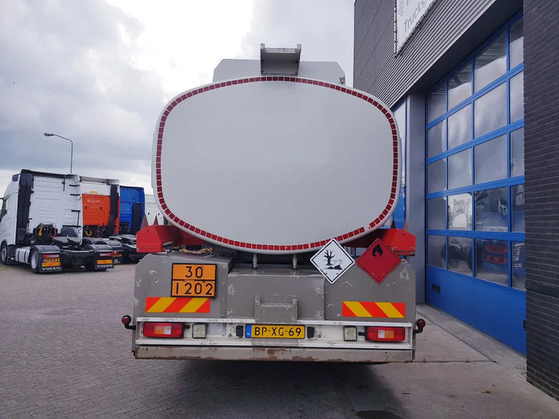Volvo FM 9.340 Fuel 21.400 Liter 3 Comp Euro 3 - Tank truck: picture 5 Volvo FM 9.340 Fuel 21.400 Liter 3 Comp Euro 3 - Tank truck: picture 5