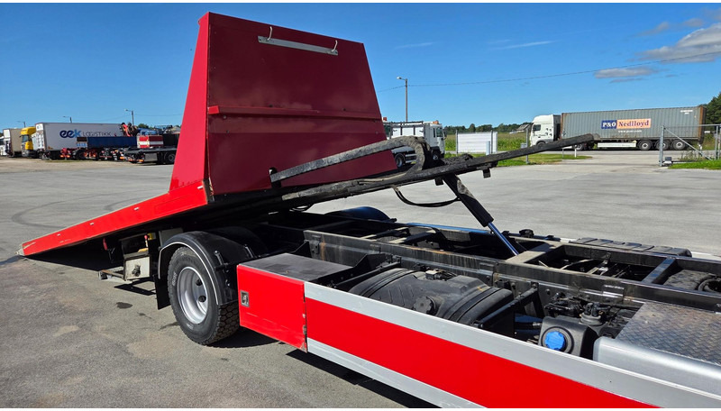Tow truck Volvo FL250 4X2: picture 17