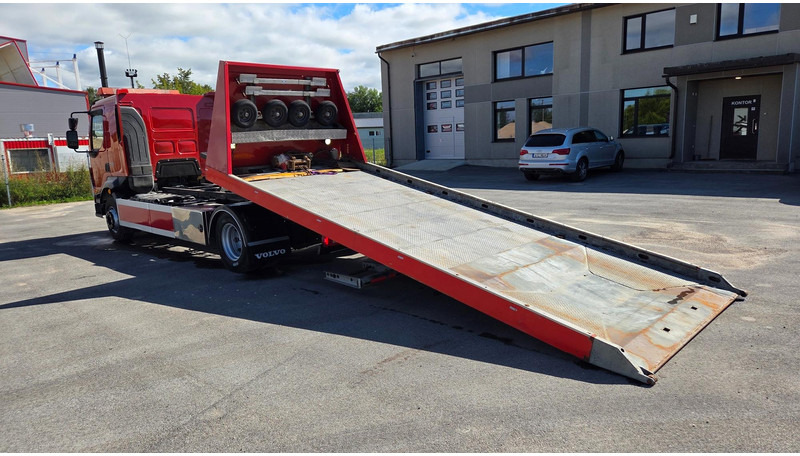 Tow truck Volvo FL250 4X2: picture 15