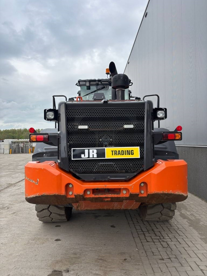 Hitachi ZW 250-6 - Wheel loader: picture 4 Hitachi ZW 250-6 - Wheel loader: picture 4