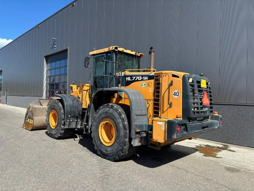 Hyundai HL 770-9 A  - Wheel loader: picture 3 Hyundai HL 770-9 A  - Wheel loader: picture 3