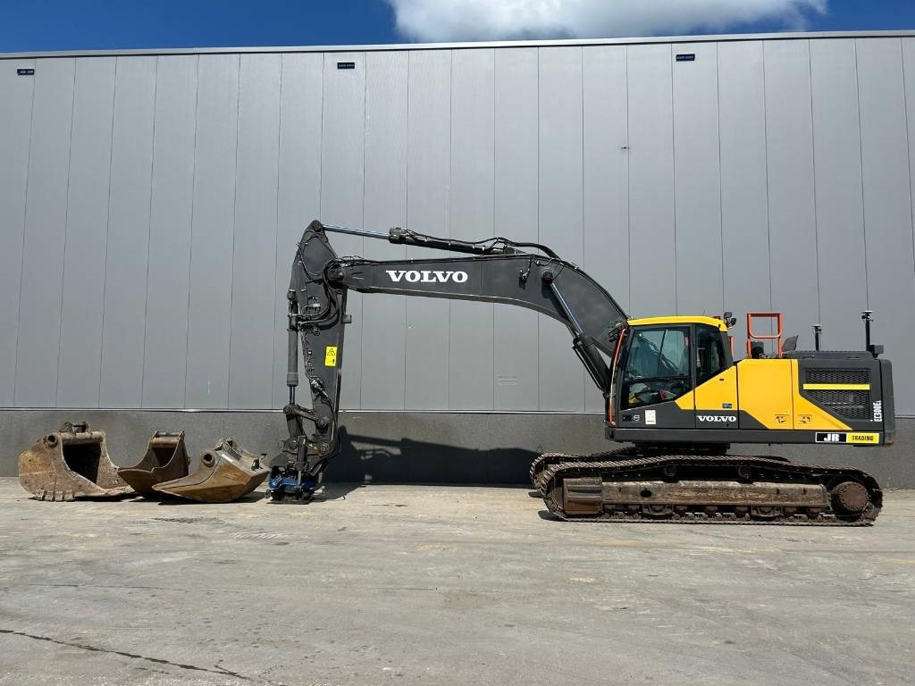 Volvo EC 300 EL (GPS / 3 Buckets) - Crawler excavator: picture 1 Volvo EC 300 EL (GPS / 3 Buckets) - Crawler excavator: picture 1