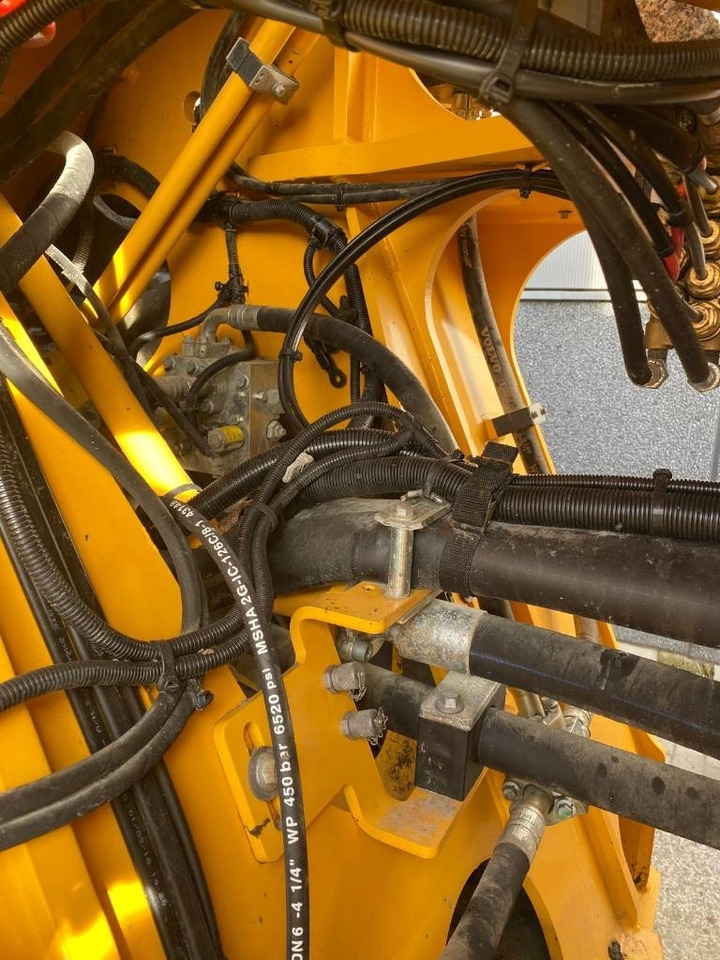 Wheel loader Volvo L 260 H (CDC + BSS): picture 24 Wheel loader Volvo L 260 H (CDC + BSS): picture 24