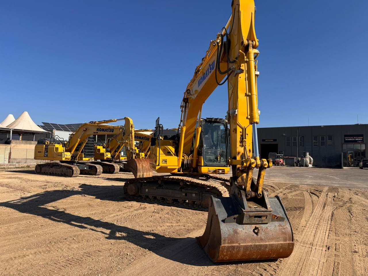 KOMATSU PC170 LC-11 - Excavator: picture 3 KOMATSU PC170 LC-11 - Excavator: picture 3