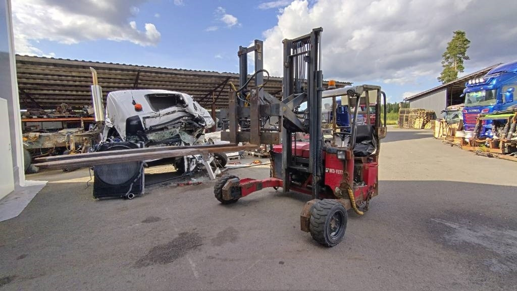 Truck mounted forklift Moffett M4 25.4 ajoneuvotrukki: picture 7