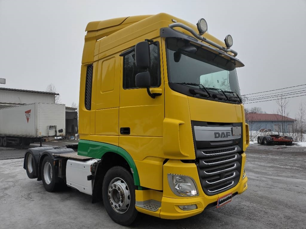 DAF XF440 Euro6 6x2 , hydrauliikka - Tractor unit: picture 2 DAF XF440 Euro6 6x2 , hydrauliikka - Tractor unit: picture 2