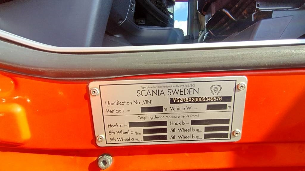 Tractor unit Scania R520 6x2 väliteliveturi,hyvät varusteet: picture 6