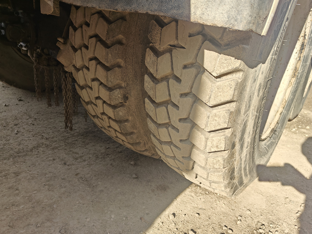 Tipper SISU SR 332: picture 11