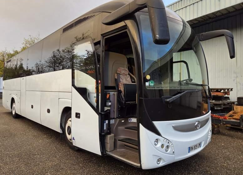 Irisbus MAGELYS PRO/ SPROWADZONY/ MANUAL / 390 000 KM - Coach: picture 4 Irisbus MAGELYS PRO/ SPROWADZONY/ MANUAL / 390 000 KM - Coach: picture 4