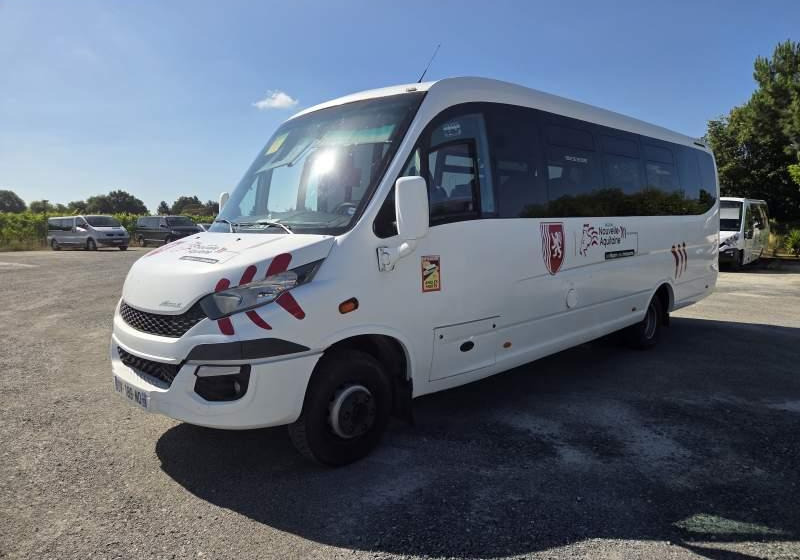 Suburban bus Iveco FERQUI SUNRISE/ SPROWADZONE / 35 MIEJSC: picture 1