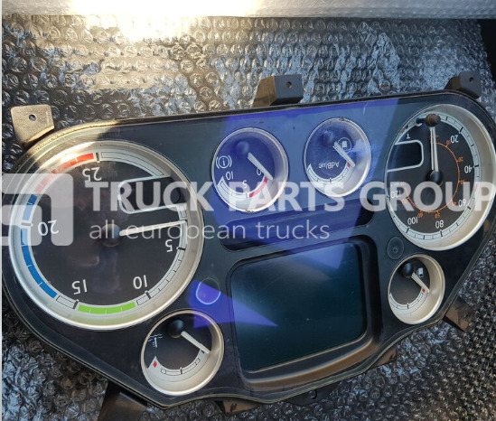 DAF 105XF, EURO 4, EURO 5, CF instrument panel, instrument cluster, dashboard - Dashboard for Truck: picture 1 DAF 105XF, EURO 4, EURO 5, CF instrument panel, instrument cluster, dashboard - Dashboard for Truck: picture 1
