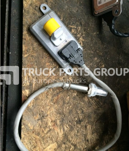 MAN NOX sensor, TGX, TGM, TGL, EURO 5, EURO 6, 5WK96790B, 5WK96618C, muffler - Sensor for Truck: picture 2 MAN NOX sensor, TGX, TGM, TGL, EURO 5, EURO 6, 5WK96790B, 5WK96618C, muffler - Sensor for Truck: picture 2