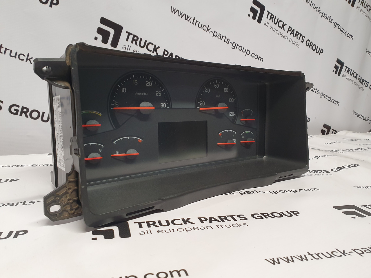 VOLVO FH13, EURO5 instrument cluster, combination kit, instrument panel dashboard - Dashboard for Truck: picture 2 VOLVO FH13, EURO5 instrument cluster, combination kit, instrument panel dashboard - Dashboard for Truck: picture 2