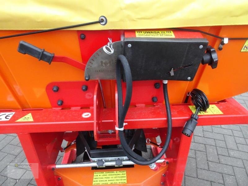 Dexwal PK1200 850L Streuer Salzstreuer Düngerstreuer Winterdienst - Sand/ Salt spreader: picture 2 Dexwal PK1200 850L Streuer Salzstreuer Düngerstreuer Winterdienst - Sand/ Salt spreader: picture 2