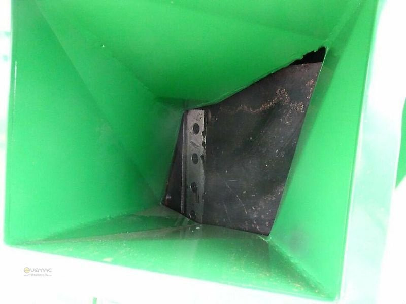 Vemac Holzhäcksler Agrifarm WOD11H Holzschredder Häcksler Hydraulik, bis 13cm Holzeinzug - Wood chipper: picture 1 Vemac Holzhäcksler Agrifarm WOD11H Holzschredder Häcksler Hydraulik, bis 13cm Holzeinzug - Wood chipper: picture 1