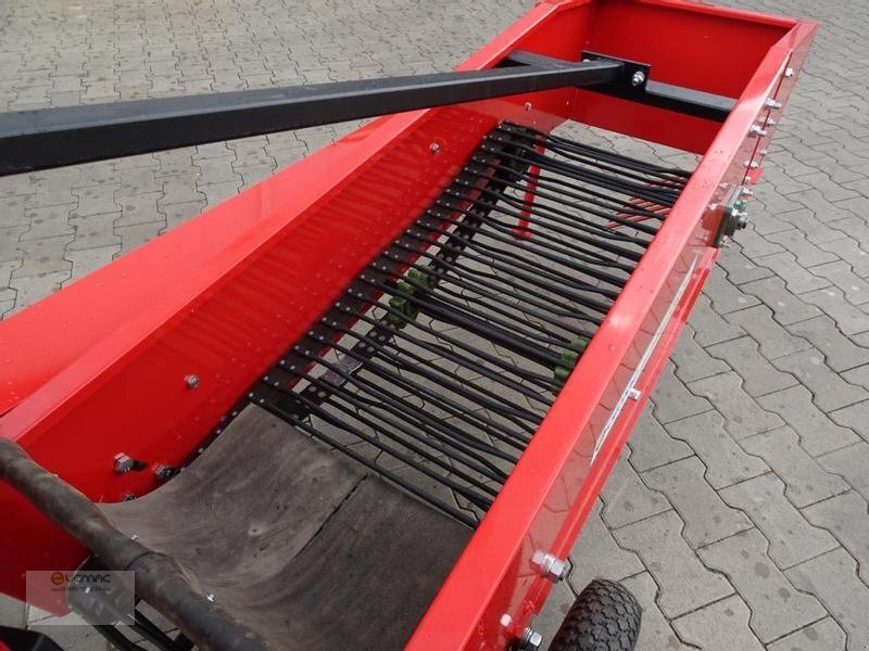 Vemac Kartoffelroder Basic Siebkettenroder Roder Kartoffelernter Kettenroder NEU - Potato harvester: picture 5 Vemac Kartoffelroder Basic Siebkettenroder Roder Kartoffelernter Kettenroder NEU - Potato harvester: picture 5