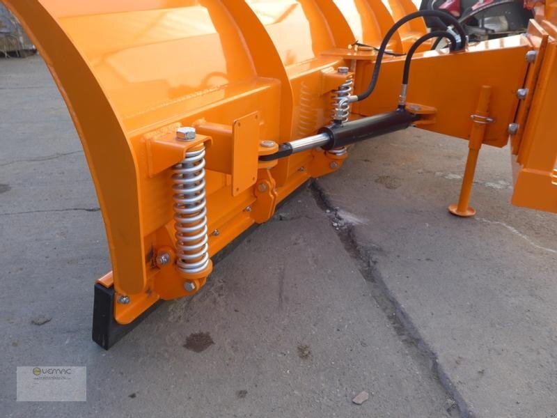 New Snow plough Vemac Profi 220cm Schneeschild Schneepflug Schneeschieber NEU: picture 14 New Snow plough Vemac Profi 220cm Schneeschild Schneepflug Schneeschieber NEU: picture 14