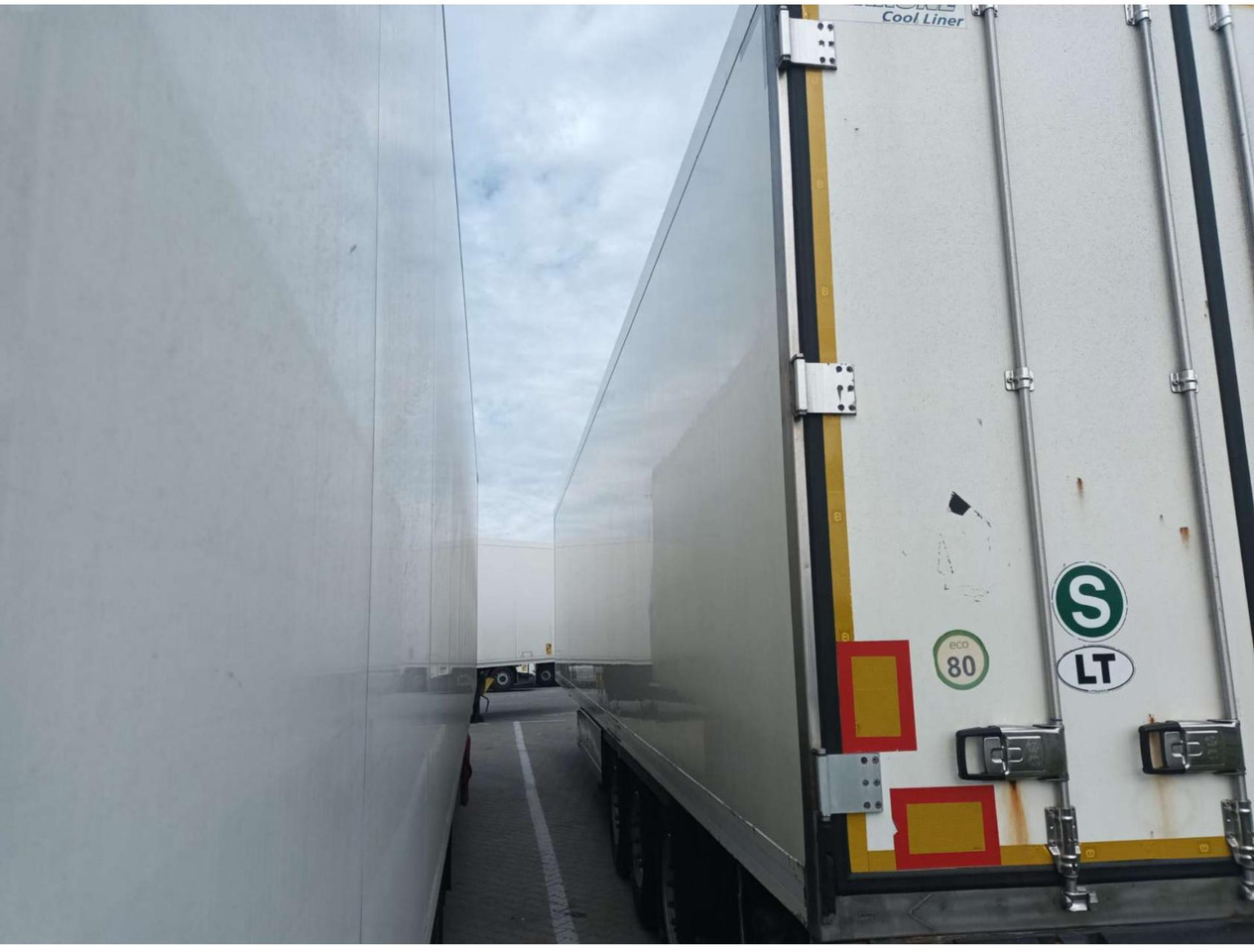 2018 Krone Double Deck Cool Liner FP 45 ThermoKing SLXi 300 - Refrigerator semi-trailer: picture 4 2018 Krone Double Deck Cool Liner FP 45 ThermoKing SLXi 300 - Refrigerator semi-trailer: picture 4