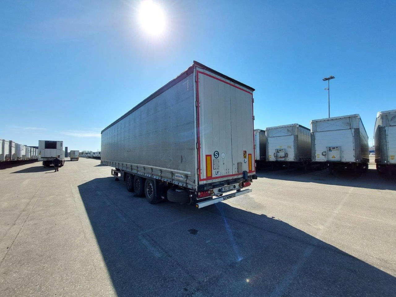 2019 Schmitz Cargobull SCS24/L - Curtainsider semi-trailer: picture 2 2019 Schmitz Cargobull SCS24/L - Curtainsider semi-trailer: picture 2