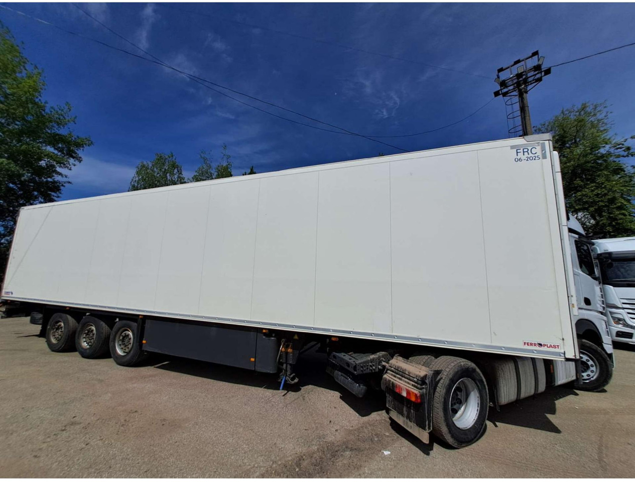 2019 Schmitz Cargobull SKO FP 45 ThermoKing SLXi 300 - Refrigerator semi-trailer: picture 3 2019 Schmitz Cargobull SKO FP 45 ThermoKing SLXi 300 - Refrigerator semi-trailer: picture 3