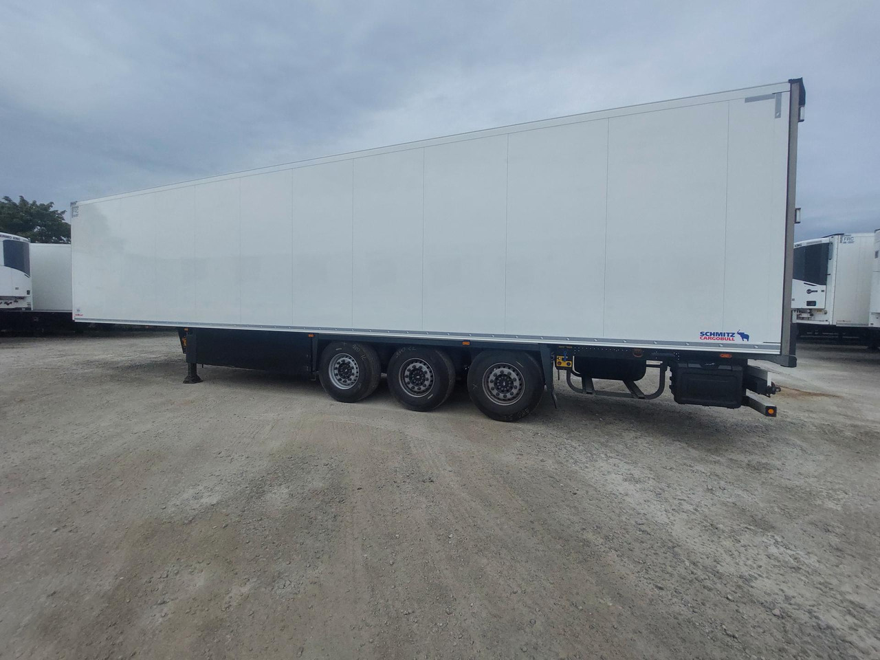 2021 Schmitz Cargobull SKO FP 60 ThermoKing SLXi 300 - Refrigerator semi-trailer: picture 3 2021 Schmitz Cargobull SKO FP 60 ThermoKing SLXi 300 - Refrigerator semi-trailer: picture 3