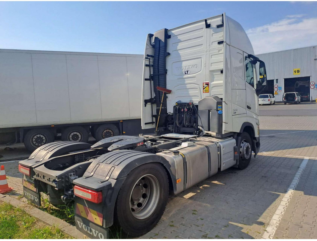 2025 Volvo FH 500 Globetrotter XL ACC - Tractor unit: picture 4 2025 Volvo FH 500 Globetrotter XL ACC - Tractor unit: picture 4