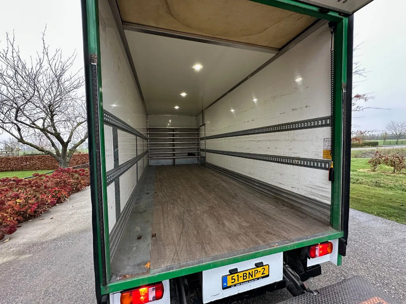 Box truck MAN TGL 10.180 / NL TRUCK / EURO6 / BOX+LIFT+SIDE DOOR / LOW KM / TOP!!: picture 12 Box truck MAN TGL 10.180 / NL TRUCK / EURO6 / BOX+LIFT+SIDE DOOR / LOW KM / TOP!!: picture 12