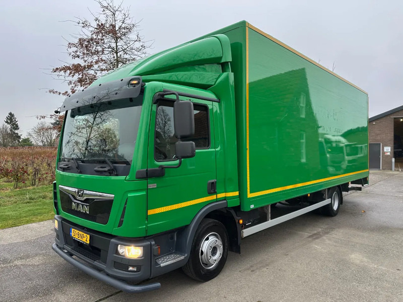 MAN TGL 10.180 / NL TRUCK / EURO6 / BOX+LIFT+SIDE DOOR / LOW KM / TOP!! - Box truck: picture 1 MAN TGL 10.180 / NL TRUCK / EURO6 / BOX+LIFT+SIDE DOOR / LOW KM / TOP!! - Box truck: picture 1