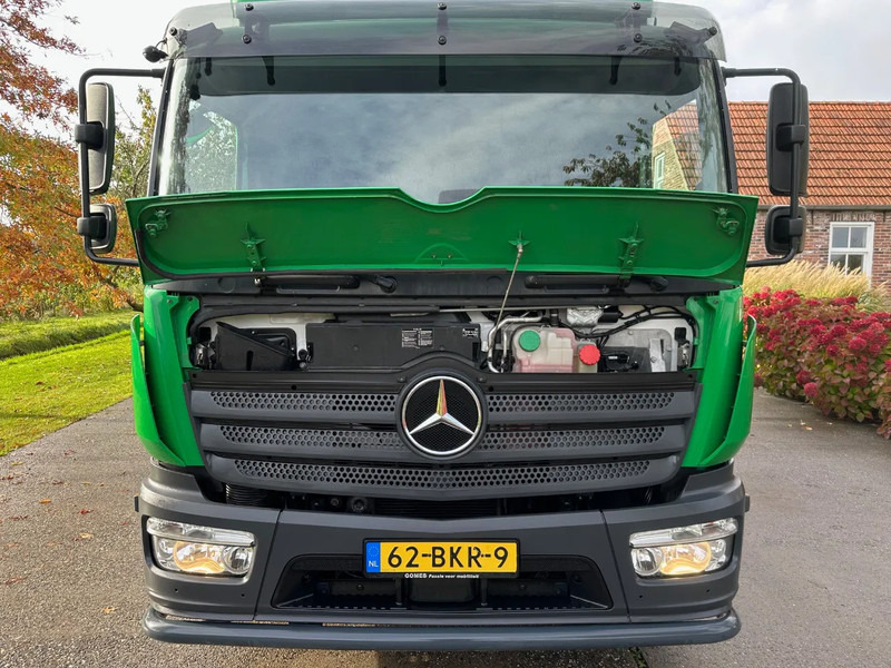 Mercedes-Benz Atego 1018 / NL TRUCK / LOW KM / AIRCO / EURO 6 / BOX+LIFT+SIDE DOOR / 10T / AUTOMATIC - Box truck: picture 3 Mercedes-Benz Atego 1018 / NL TRUCK / LOW KM / AIRCO / EURO 6 / BOX+LIFT+SIDE DOOR / 10T / AUTOMATIC - Box truck: picture 3