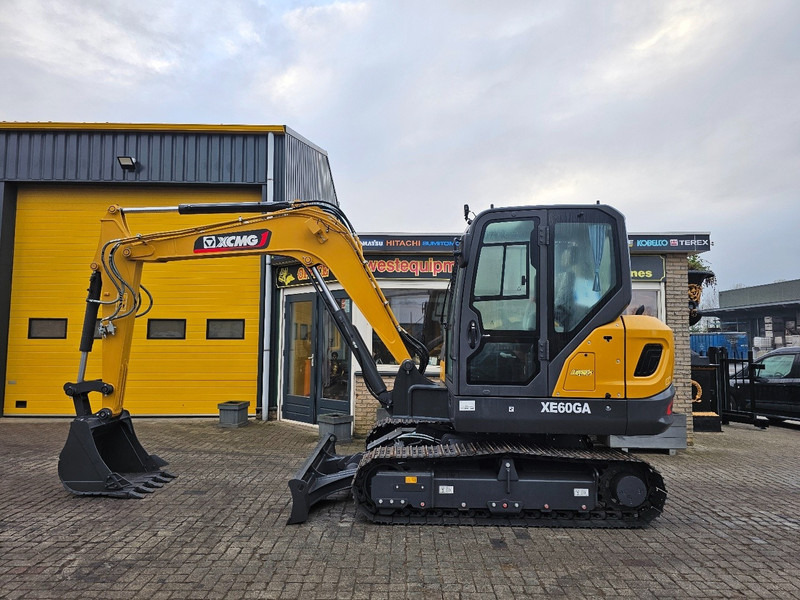 XCMG XE60GA - Mini excavator: picture 1 XCMG XE60GA - Mini excavator: picture 1