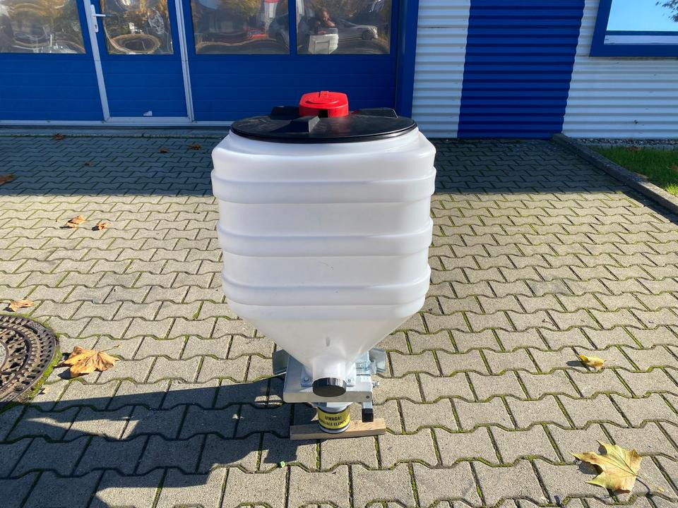 Elektrischer Salzstreuer / Universalstreuer / Winterdienst / 12V / INKL.19% MWST *SOFORT!* - Sand/ Salt spreader: picture 2 Elektrischer Salzstreuer / Universalstreuer / Winterdienst / 12V / INKL.19% MWST *SOFORT!* - Sand/ Salt spreader: picture 2