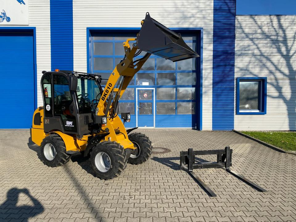 Radlader/Hoflader BK810 inkl. Gabel/Schaufelpaket *INKL.19% MWST*BERGER KRAUS* KUBOTA*EURO*CE* - Compact loader: picture 1 Radlader/Hoflader BK810 inkl. Gabel/Schaufelpaket *INKL.19% MWST*BERGER KRAUS* KUBOTA*EURO*CE* - Compact loader: picture 1