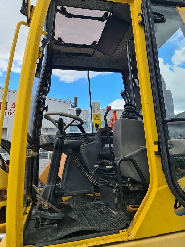 Wheel excavator Komatsu PW110: picture 10