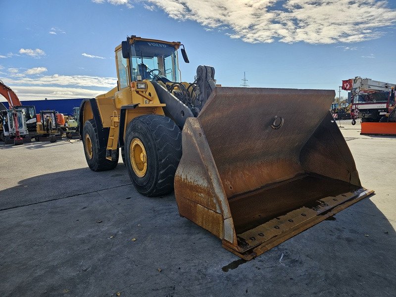 VOLVO L150E - Wheel loader: picture 5 VOLVO L150E - Wheel loader: picture 5